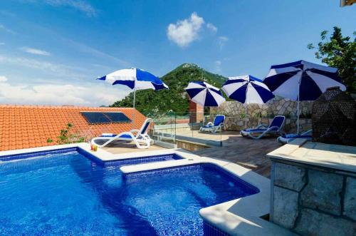 Adriatic-Apartment & Seaview Pool, Sobra