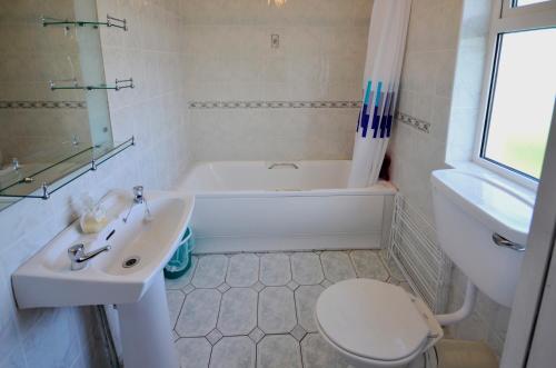 Cottage 101 - Moyard - image 3