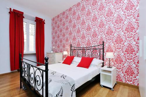 Cozy Tritone - My Extra Home - image 10