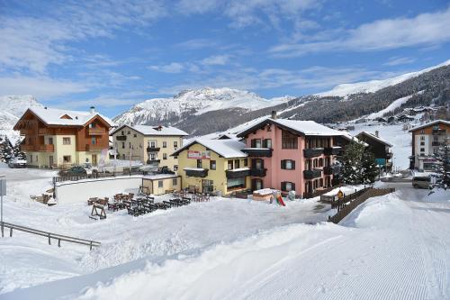 Hotel Astra - image 11