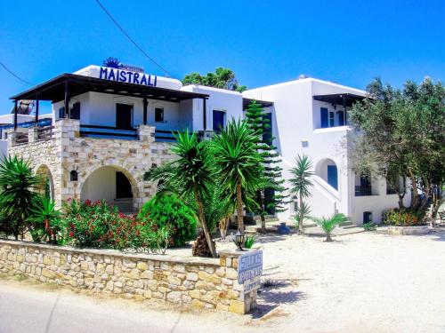  Maistrali Apartments, Pension in Aliki