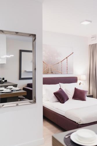 LuxLux Apartments Metro Slodowiec, Varšava (fotografie 9)
