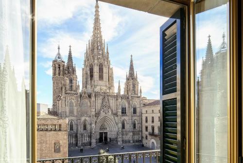 Colón Hotel Barcelona - image 3