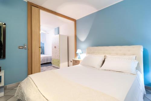 Zen Apartment - main image