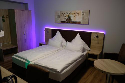 Minx – CityHotels - image 5