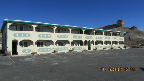 . Western Inn - Green River