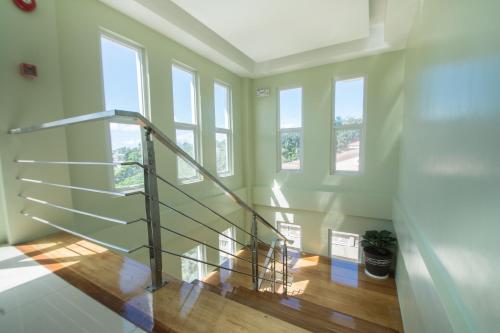 Shore Time Dormitel in Barangay Manoc-Manoc