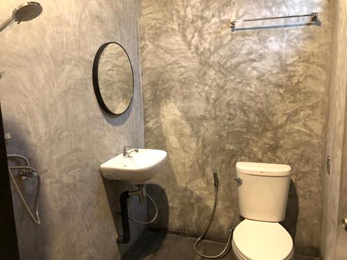 Blackjack Bar and Hostel – Chaweng Beach, UT