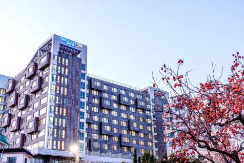 Exterior view, The First70 Hotel in Seogwipo