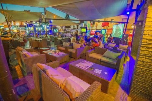 Windmills Hotel Apartments - image 6