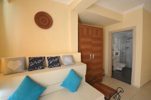 Hotel Cachet - Adult Only +14 - image 12