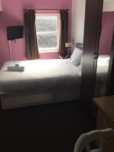 Gateway Lodge