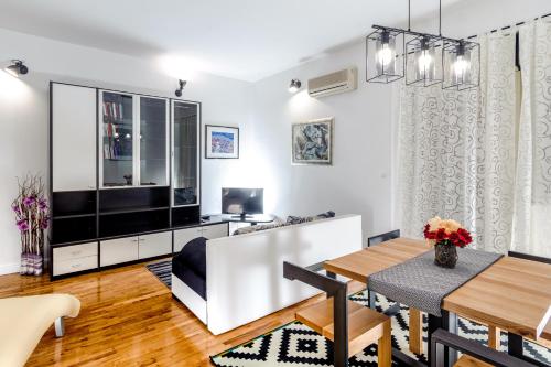 Apartment Majo 3