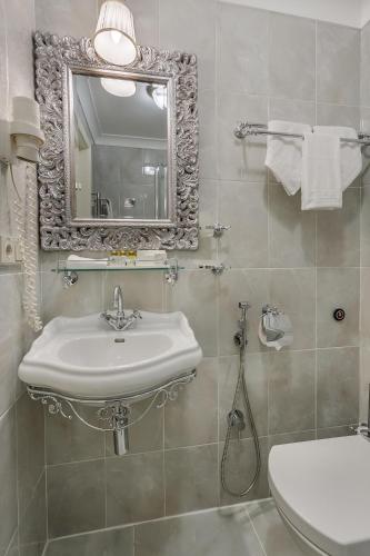 BOUTIQUE HOTEL AMBASSADORI MOSCOW - image 3