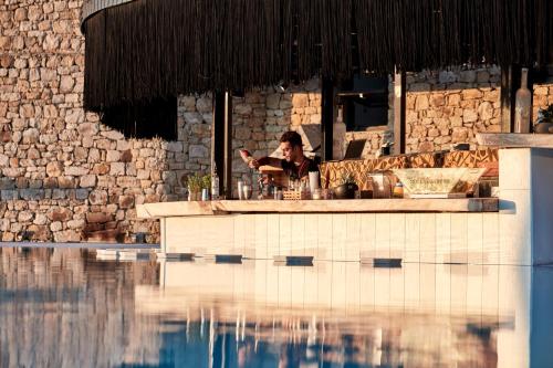 Photo 0 Myconian Imperial - Leading Hotels of the World