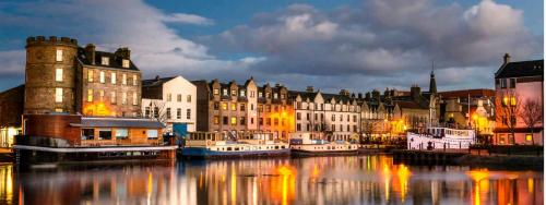 Heart Of Edinburgh City Flat - image 5