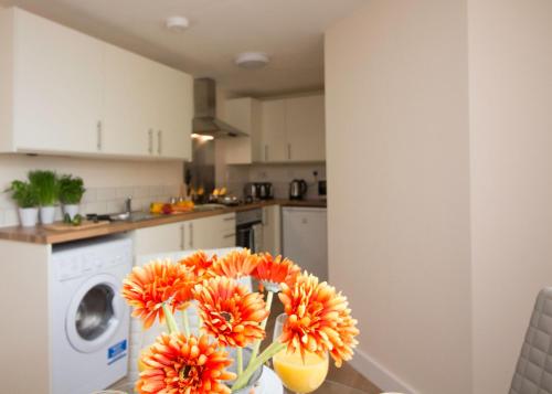 DPV - Above Bar Street Apartments - image 12