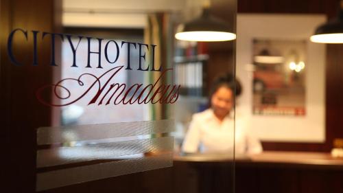 Cityhotel Amadeus - image 10