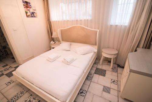 Buyukada Cankaya Hotel - image 9