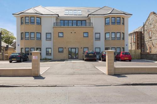 Buitenkant, Links View - Donnini Deluxe in Prestwick