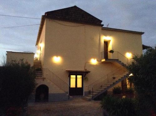  Fondo Santa Lucia in SantʼAgata sui Due Golfi