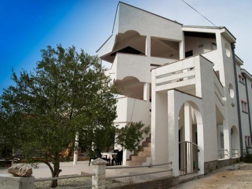  Holiday Apartments Paloma, Unterkunft in Ždrelac