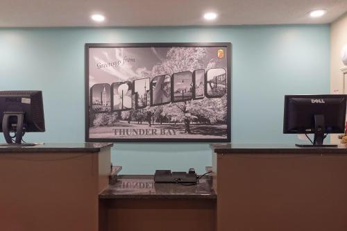 Előcsarnok, Super 8 By Wyndham Thunder Bay in Thunder Bay (ON)