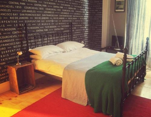 Vagabonds Hostel near มหาวิทยาลัยควีนส์