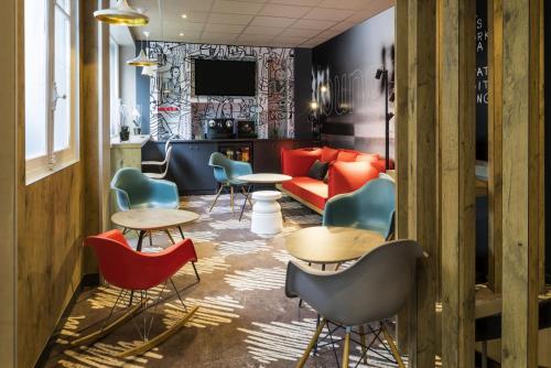 Общ салон/телевизионна зона, ibis Clichy Centre Mairie in Клиши