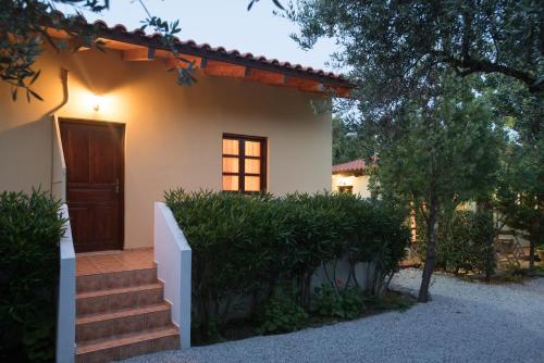 Entrance, Psamathi Living & Taste in Akrotiri