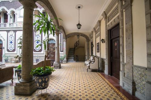 Facilities, Hotel Morales Historical & Colonial Downtown core in Guadalajara
