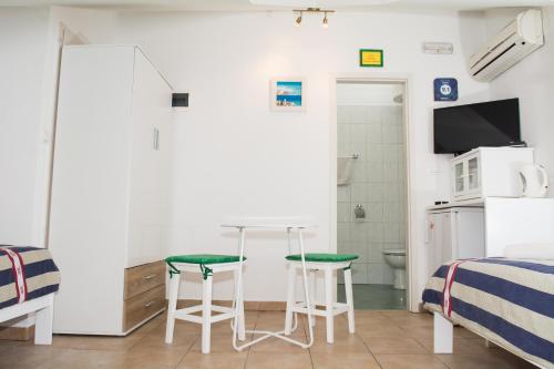  Villa Elly's Economy Twin room MARINO in Dubrovnik