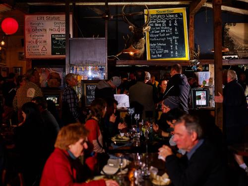 The Harrietville Snowline Hotel