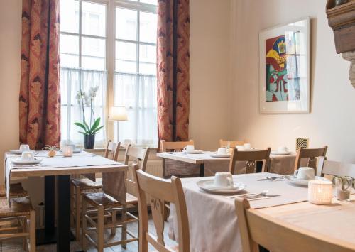 Hotel Adornes - image 13