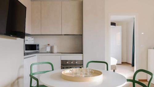 Italianway-Bergonzoli Place - image 10