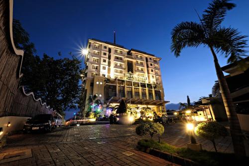 ピナクル ホテル & スイーツ9