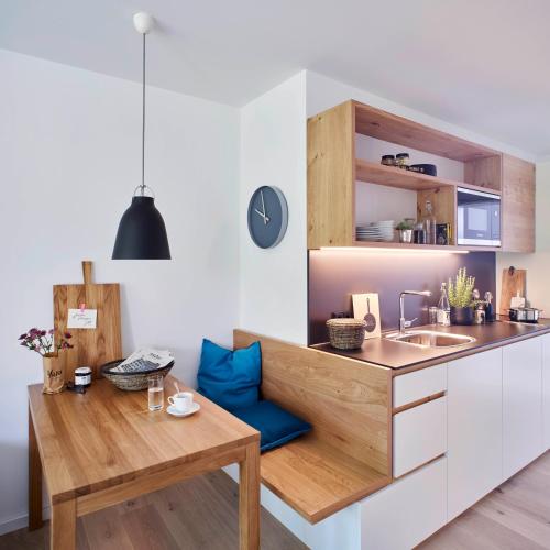 Yard Boarding Hotel - main image