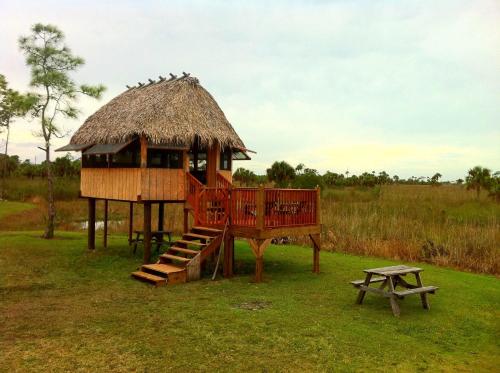 Everglades Chickee Cottage & Bungalow - Ochopee in Ochopee (FL)