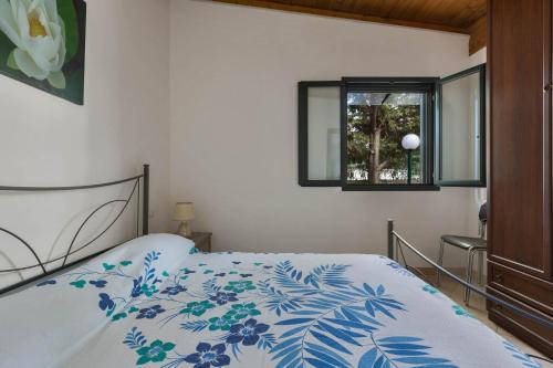 Villa Corallo by BarbarHouse in Padula Fede
