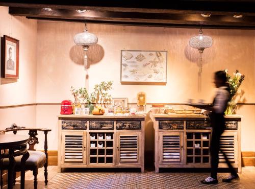 Novecento - By Romanelli Family – Venice, GA