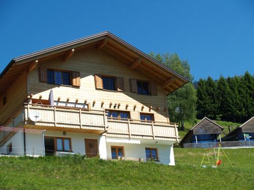 Haus grüner Wald - image 2