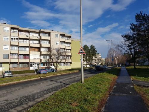 Hegyalja Apartman - image 7