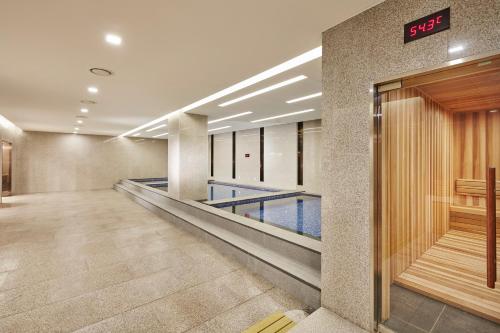 ساونا, فندق سكاي باي جيونجبو (Skybay Hotel Gyeongpo) in جانجنيونج-سي