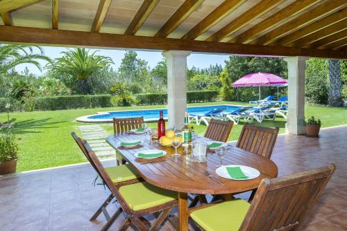 Family Villa Bovis with Private Pool