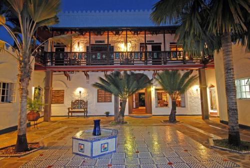 Ieeja, Kaskazi Beach house in Msambweni