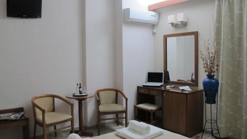 Hotel Solomou - image 9