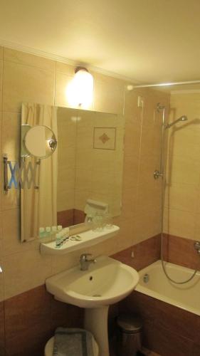 Hotel Solomou - main image