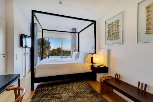 2 twin beds