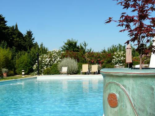 La Capucine chambre d'hôte Cabrières-d'Avignon