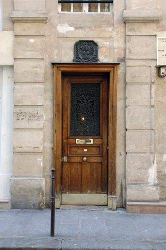 HolidaysInParis-Bourg Tibourg II - image 9